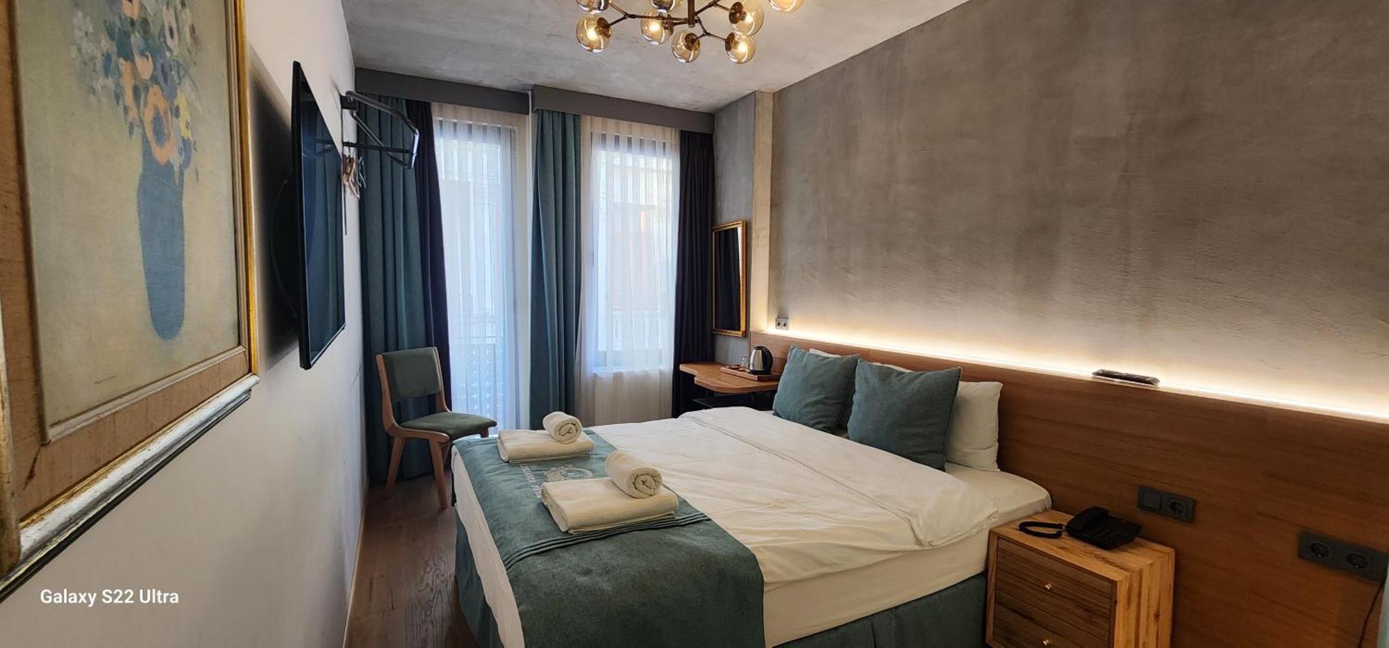 Aleksandr Pera Hotel Istanbul Exterior photo