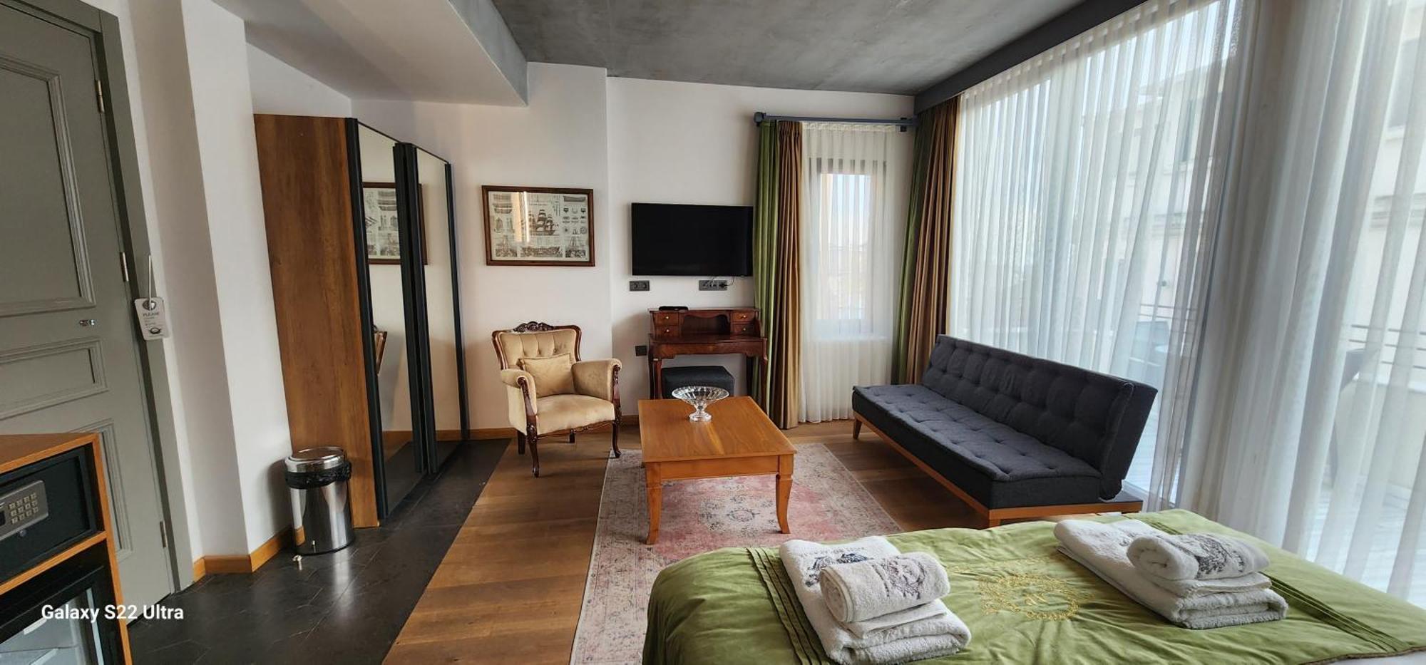 Aleksandr Pera Hotel Istanbul Exterior photo